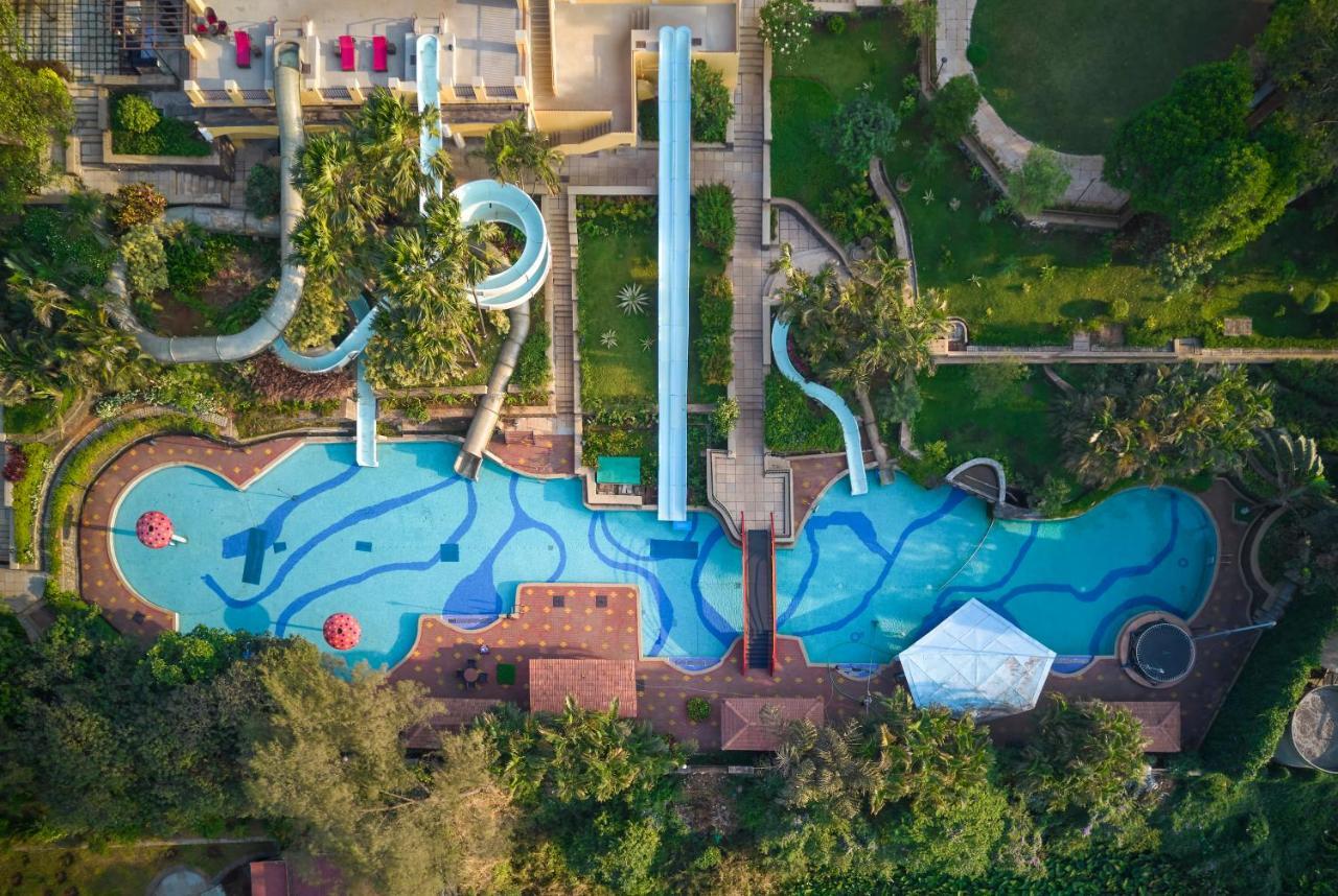 Fariyas Resort Lonavala Εξωτερικό φωτογραφία